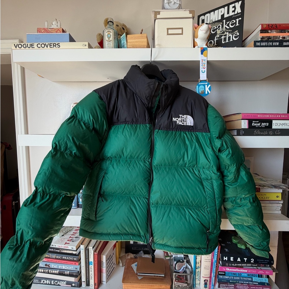 The North Face Women’s Green and Black Insulated Puffer Jacket